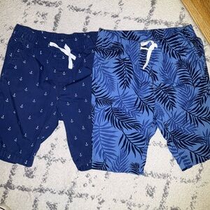 H&M Kids Cotton Short Bundle. 2 for 1! Both are in like new condition. 8-9yr old